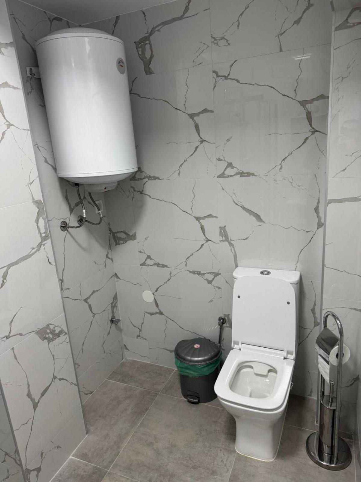 Apartment B&S Skopje Esterno foto